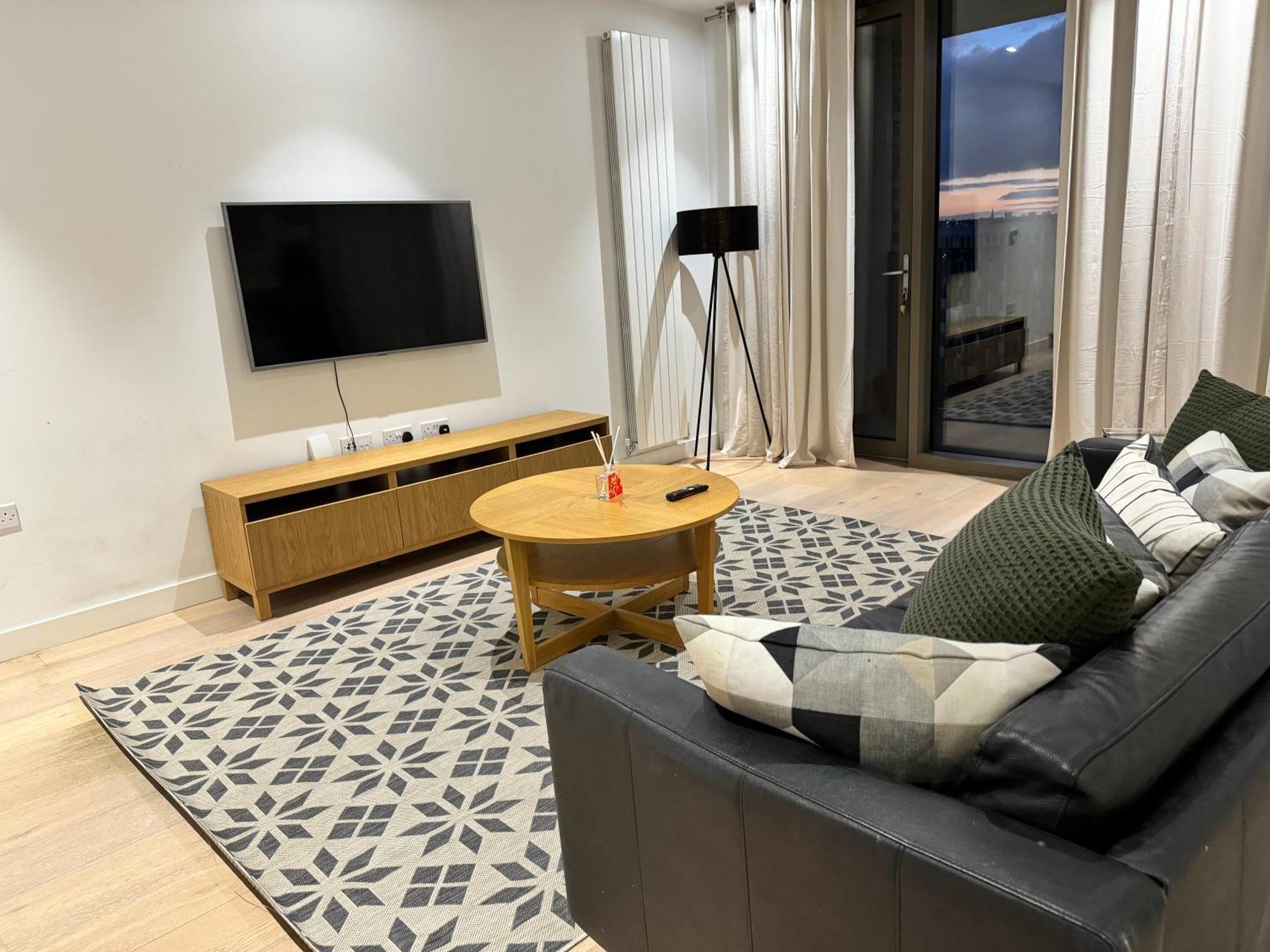 Docklands Stunning 2 Bed Londen